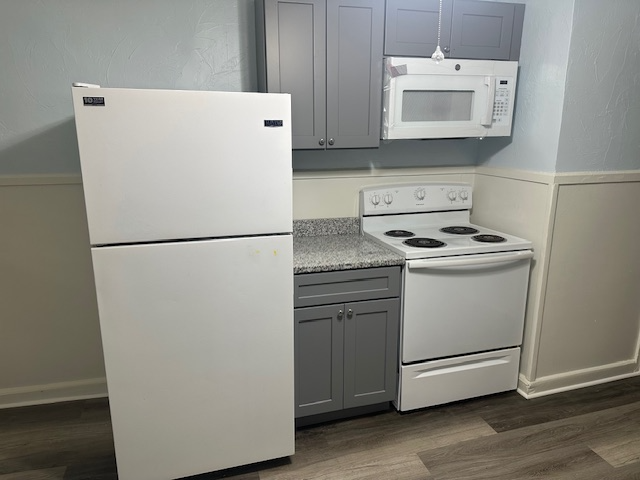 Oxford Apartment: 4 Church St