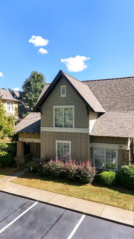 Clemson House: 101 West Ln