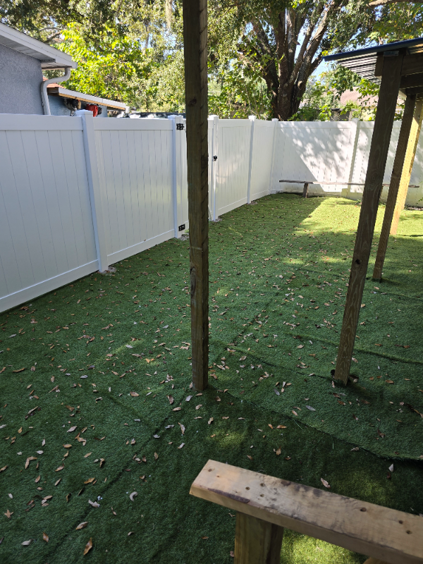 Tampa House: 3212 E Henry Ave