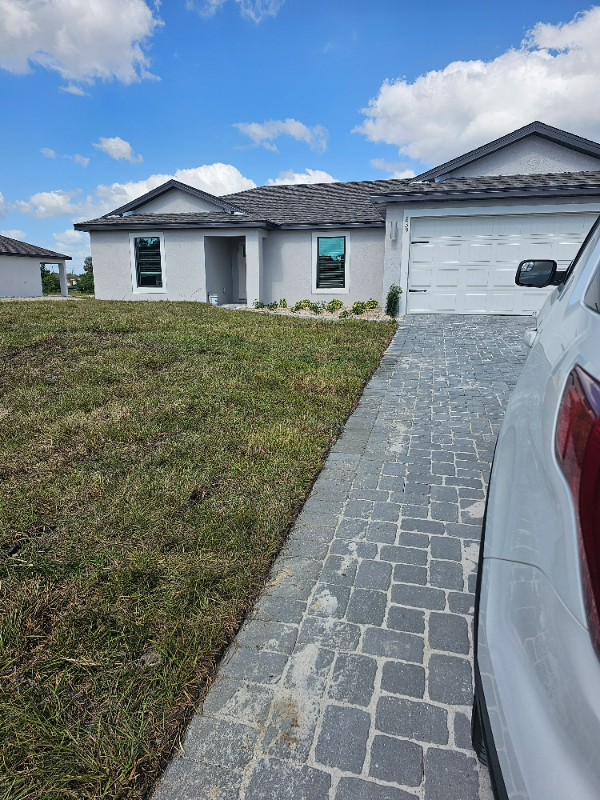 FORT MYERS House: 839 Yellow Bird Drive