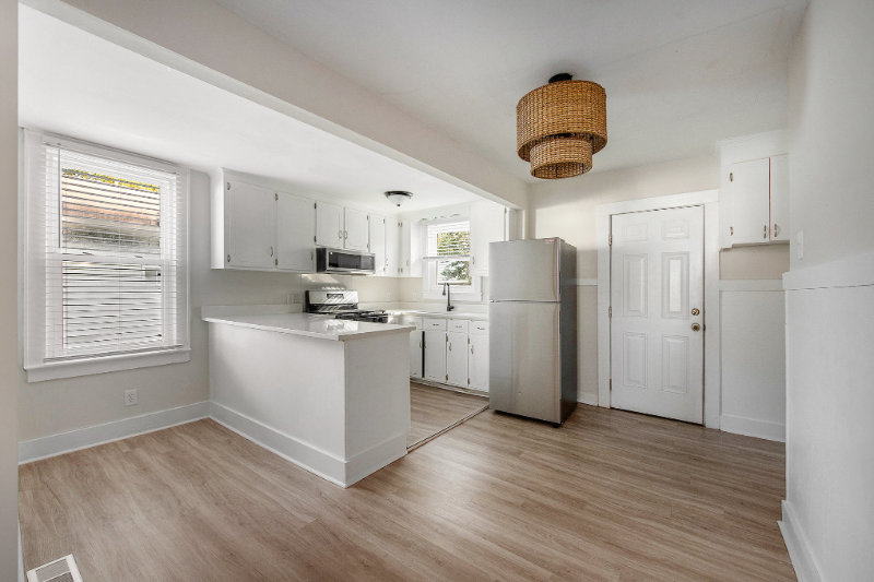 North Charleston Multiplex: 2755 E Surrey Dr