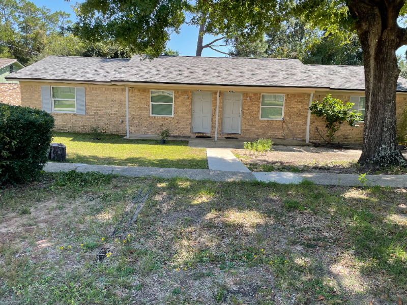 Pensacola House: 4812 Tradewinds Dr