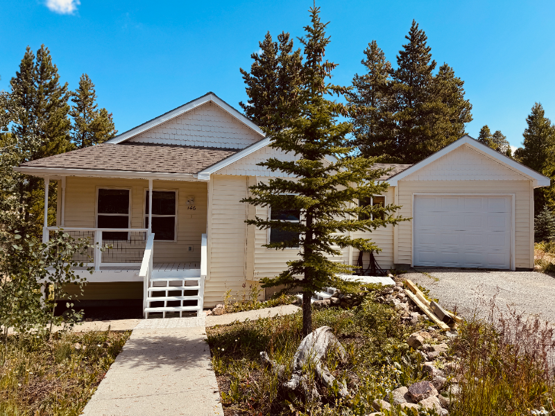 Leadville Apartment: 146 Brooklyn Circle