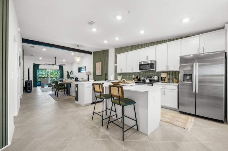 Venice Condo: 17445 Opal Sands Dr