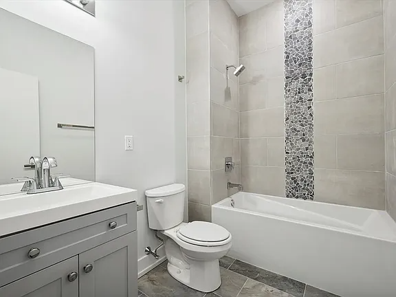 Philadelphia Apartment: 2107 N Fairhill St #A101