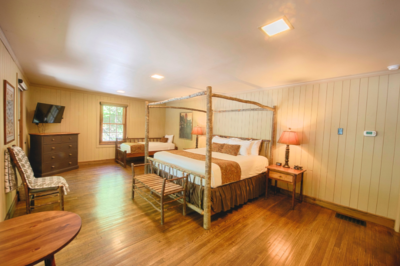 Robbinsville Townhome: 14981 Tapoco Road