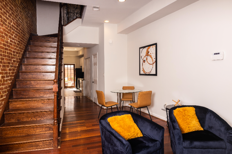 Washington Townhome: 222 Florida Avenue Northwest