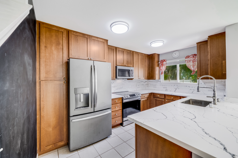 Wailuku House: 83 Hoolaau Street