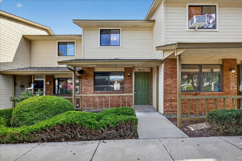 Boise Townhome: 2926 S Abbs Lane