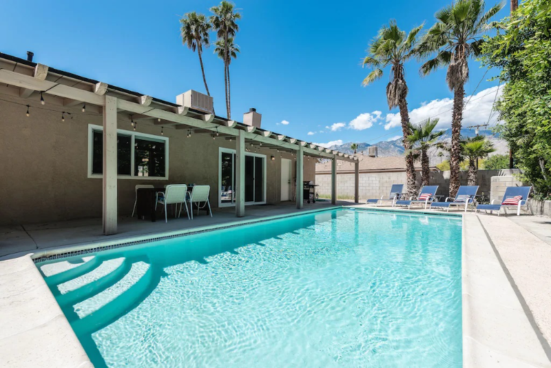 Palm Springs House: 3760 East Calle San Antonio