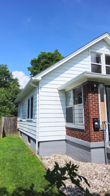 Louisville House: 1151 Lincoln Ave