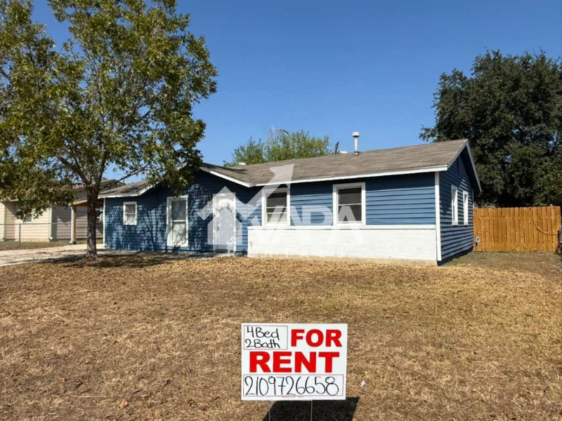 San Antonio House: 7119 Westlyn Dr