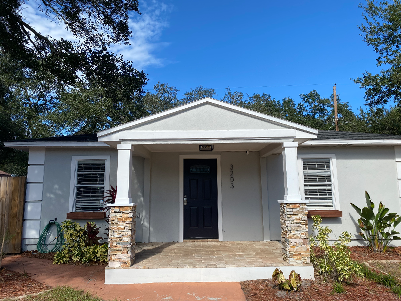 Tampa House: 3203 Hartnett Ave