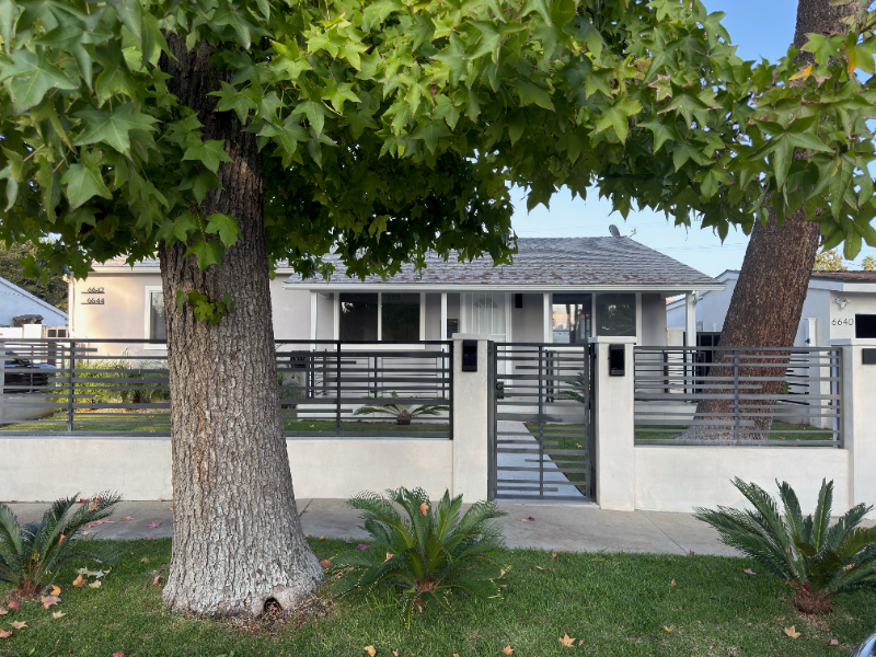 North Hollywood House: 6644 Atoll Ave