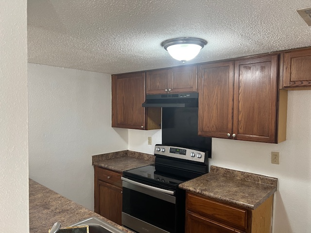 Kenner Multiplex: 2833 Fayette St