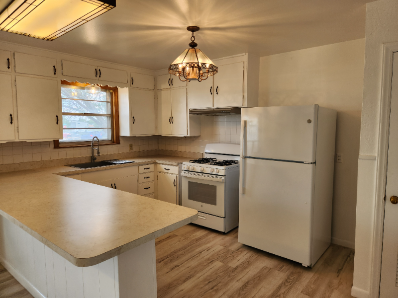 Amarillo House: 411 N Prospect