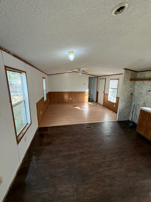 DeRidder House: 408 Mooney Street