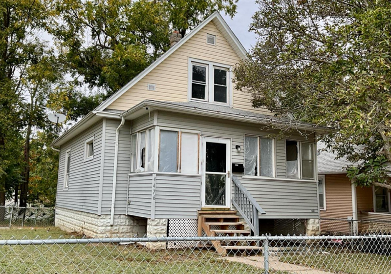 Omaha House: 4476 Evans Street