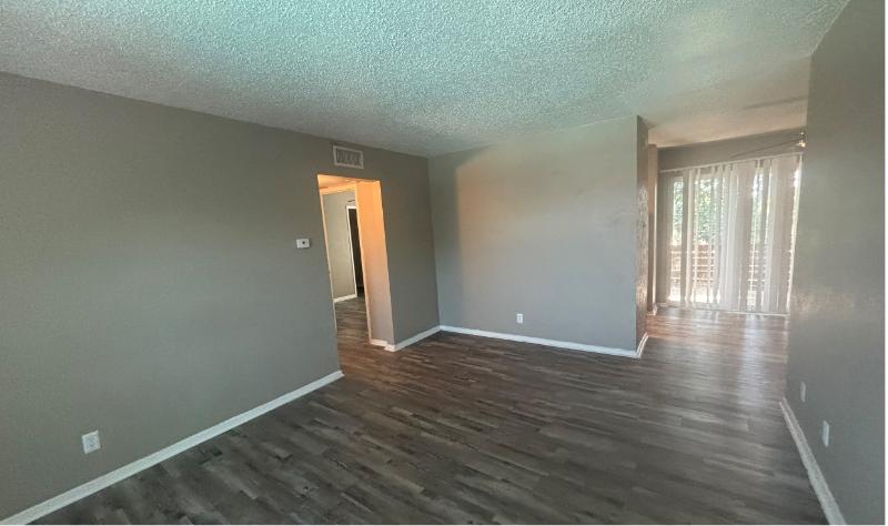 bedford Apartment: 531 bedford rd