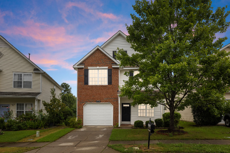 Charlotte House: 12116 Honor Guard Ave