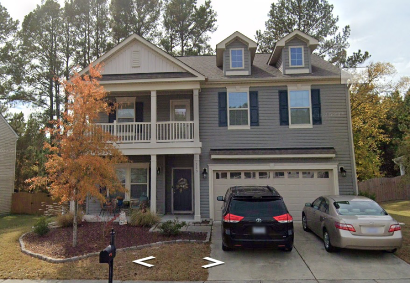 Durham House: 113 Foxborough Ln