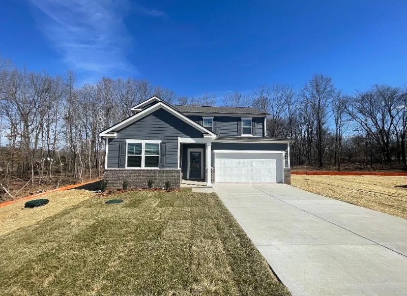 Ashland City House: 169 Stephanie Ct.