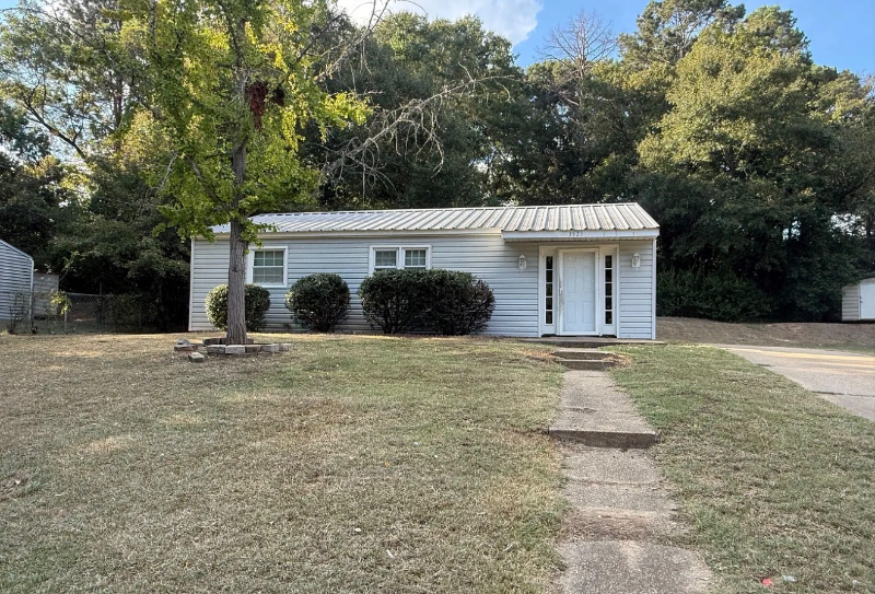 Montgomery House: 3521 Dundale Road