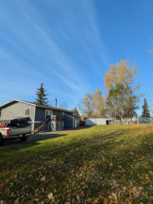 Anchorage Multiplex: 1605 Sanya Circle