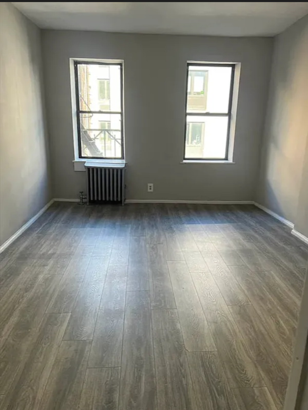 New York Apartment: E. 4th St , Ave A