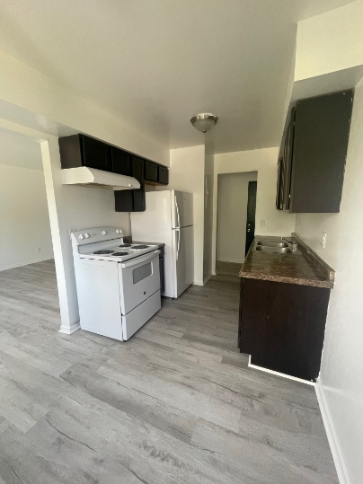 BATTLE CREEK Apartment: 750 E MICHIGAN AVE