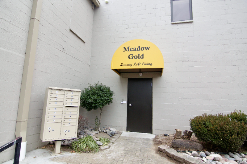 Tulsa Apartment: 1306 E 11th St