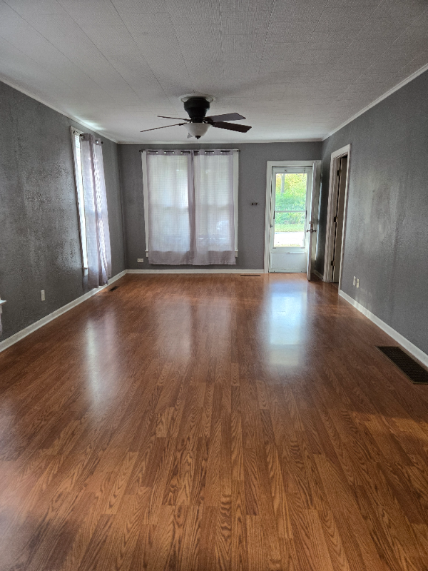 Manteno House: 252 S Oak