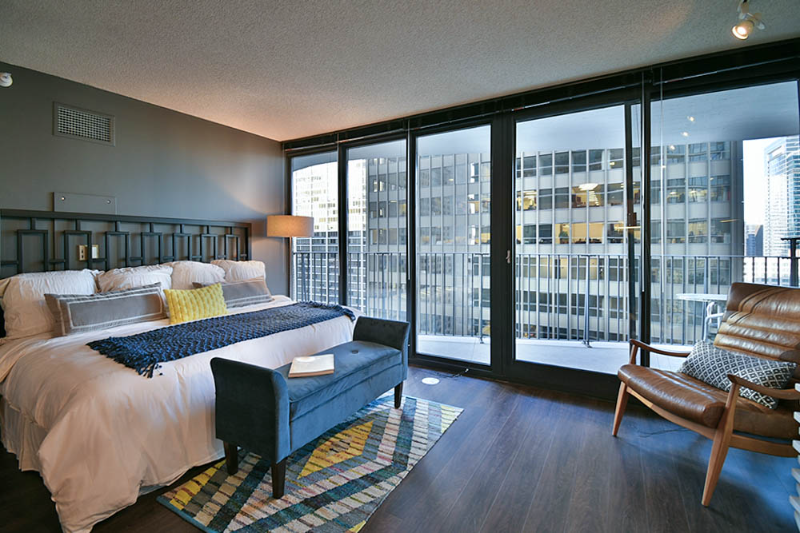 Chicago Condo: 230 N Columbus Drive