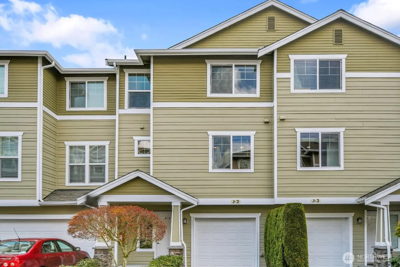 Bothell Townhome: 15 164th St SW