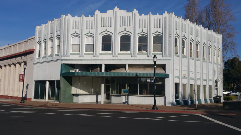 Pittsburg Multiplex: 105 E. 5th. St.