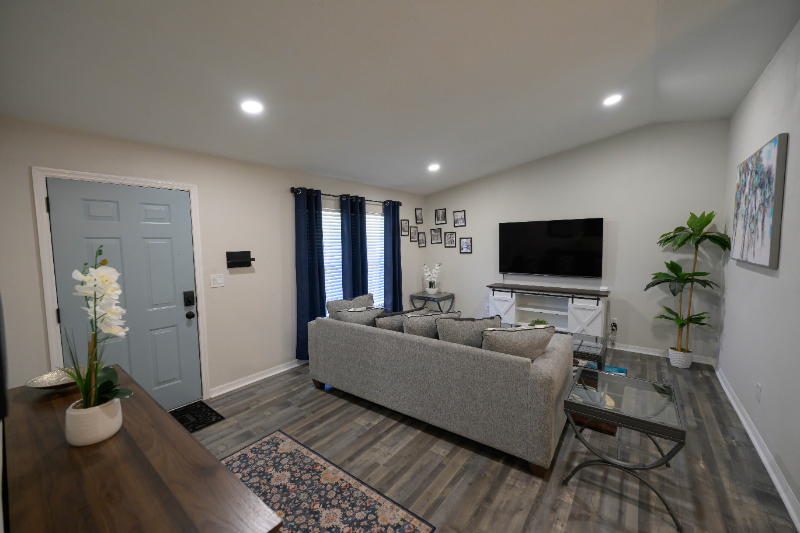 Clearwater Multiplex: 1917 Wolford Road