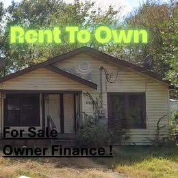 Shreveport House: 507 Champ Clark St