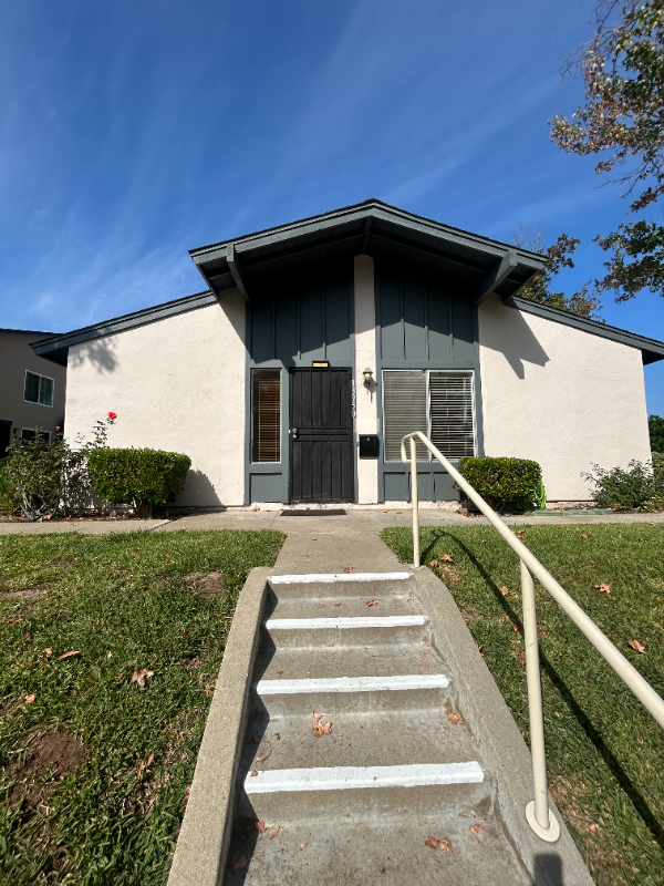 San Diego Condo: 13950 Via Rimini