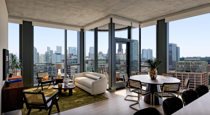 Chicago Condo: 1119 W Carroll Ave