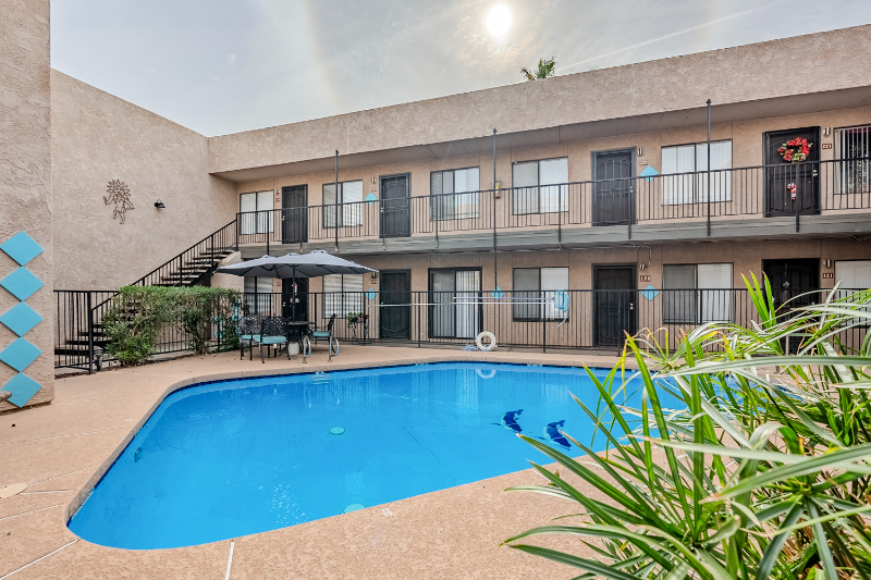 Phoenix Apartment: 3816 E. McDowell Road