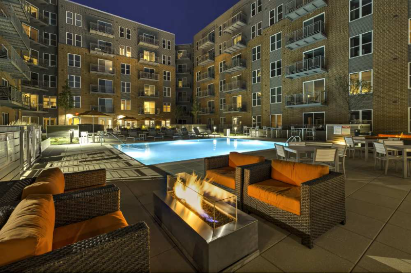 Northbrook Apartment: 770 Skokie Boulevard
