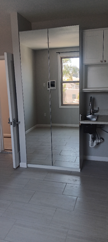 Watsonville Apartment: 30 W Beach St #105