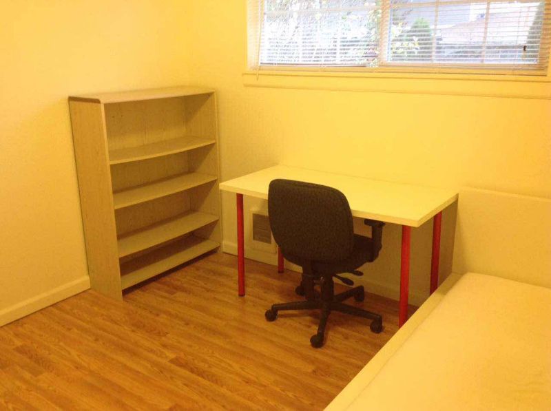 Auburn House: 11834 SE 318th PL