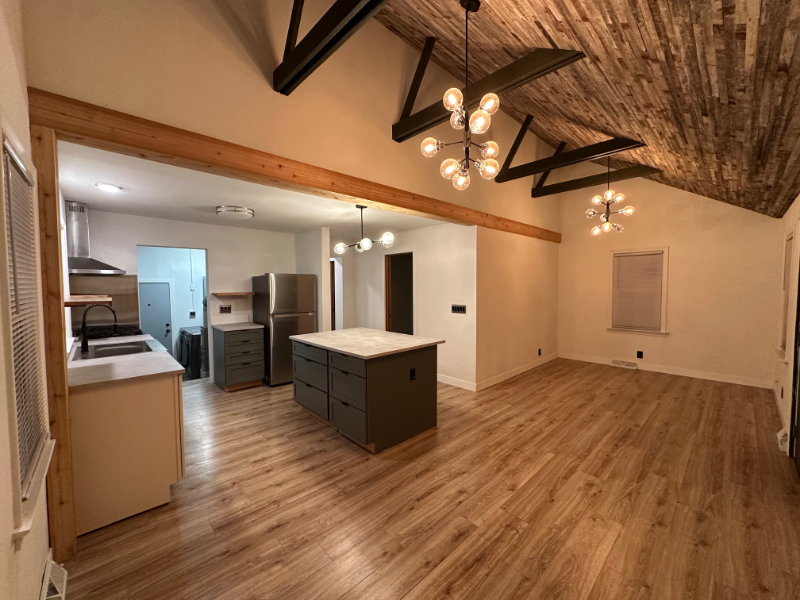 Farmington Hills House: 21304 Saint Francis