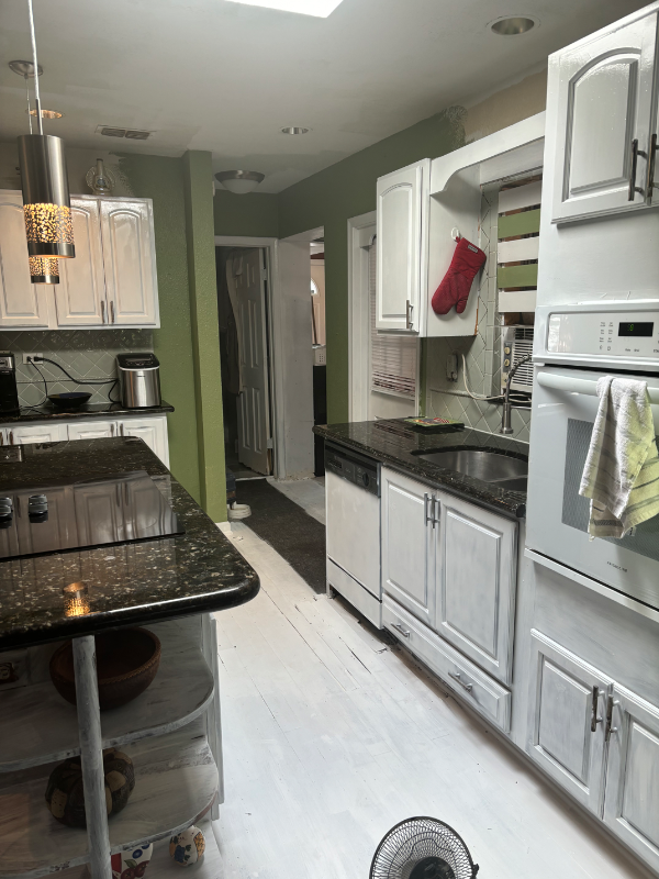 POMPANO BEACH House: 3721 NE 13TH AVE