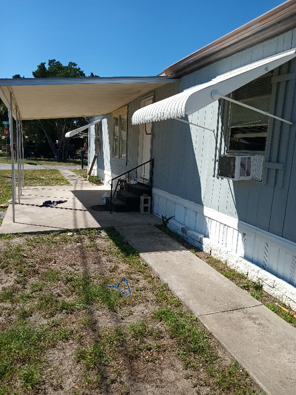 Holiday House: 4345 kibler ln