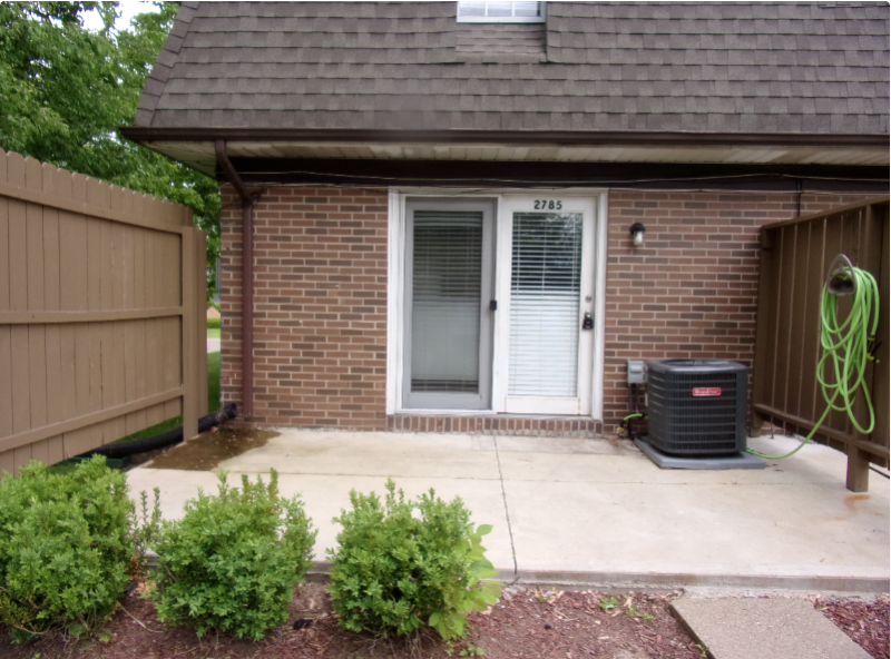 Massillon Townhome: 2777 Kipling Ave NW