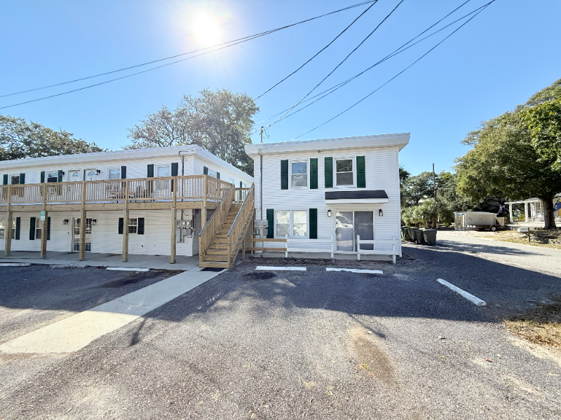 Surfside Beach Condo: 120 N. Pinewood Drive