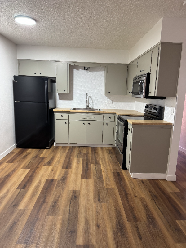 Spokane Multiplex: 917 E Indiana Avenue