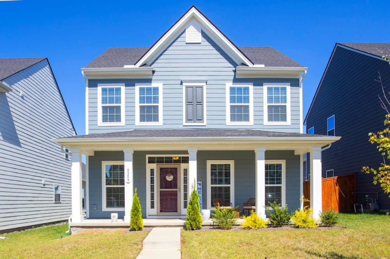 Brentwood House: 8209 , Warbler Way